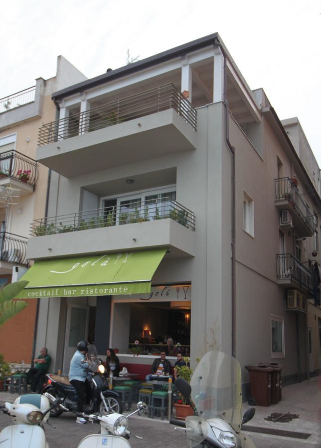 La Terrazza Sul Mare Apartment Letojanni Bagian luar foto